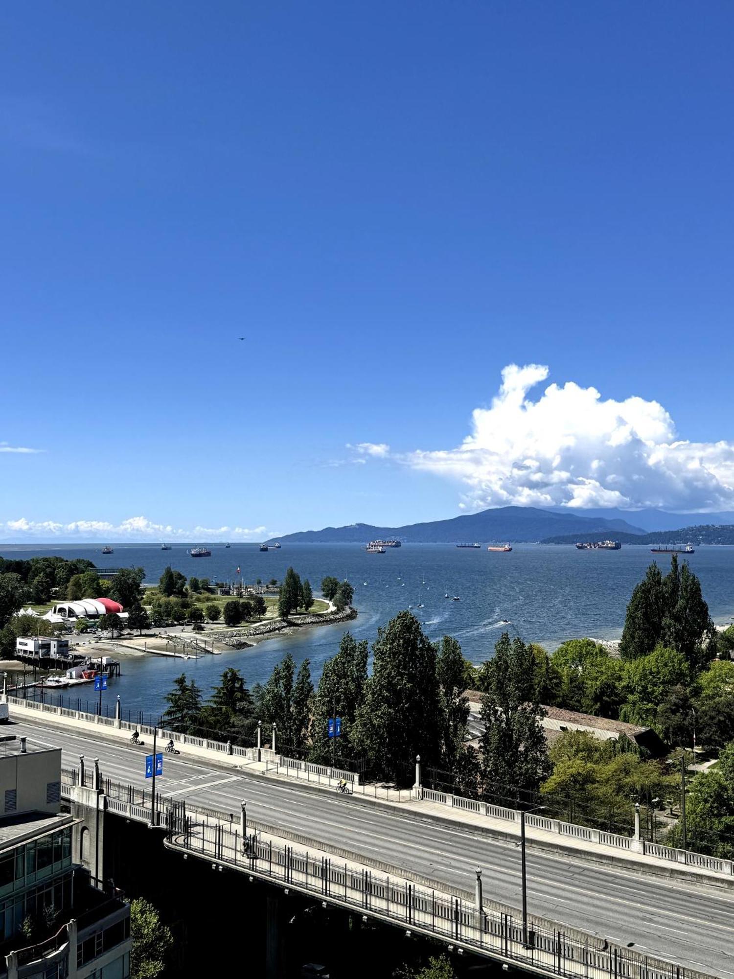 Ferienwohnung Stunning Ocean Vancouver Exterior foto