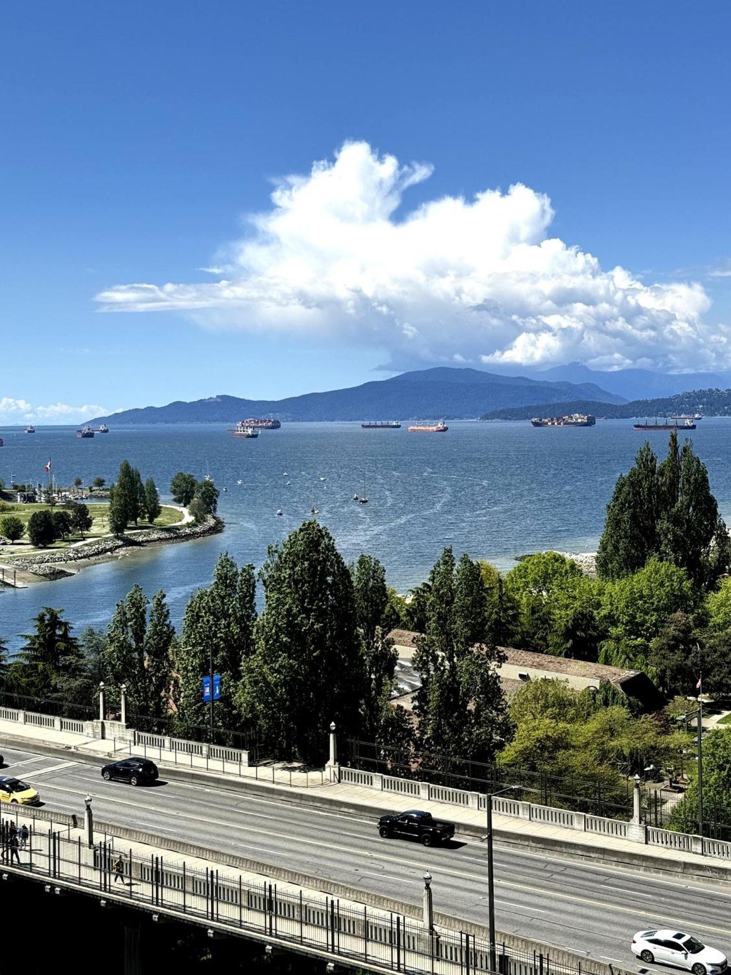 Ferienwohnung Stunning Ocean Vancouver Exterior foto